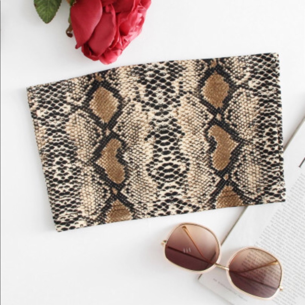 Snakeskin bandeau